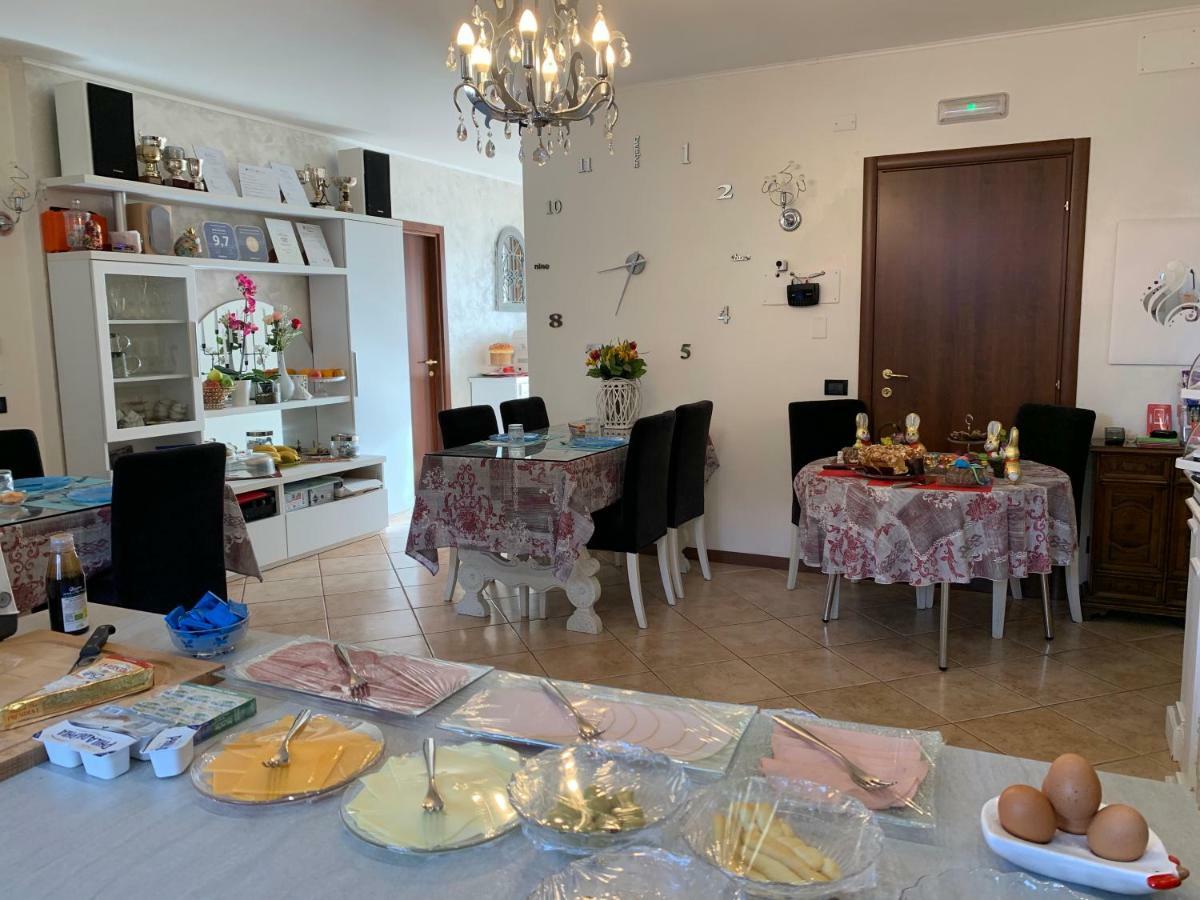 B&B Garda 4U Desenzano del Garda Exterior photo